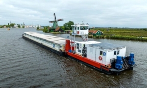 Cargill and Kotug launch first zero-emission electric pusher tug and barge