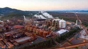 Gladstone hydrogen pilot plant to trial lower-carbon alumina refining 