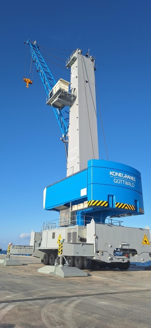 Konecranes Gottwald ESP.6 MHC operational in Duferco Terminal Mediterraneo